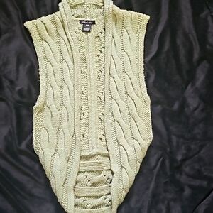 Knit green vest